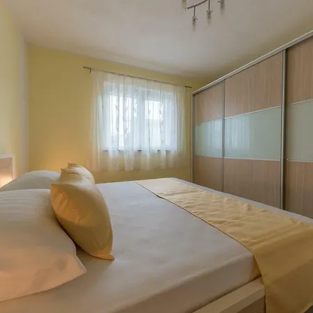 Apartamento Danijela Ii *