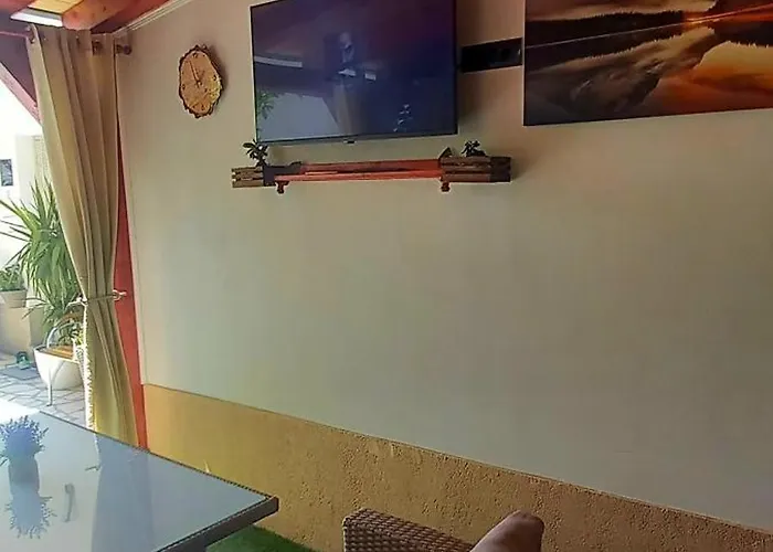 아파트 Danijela Ii *