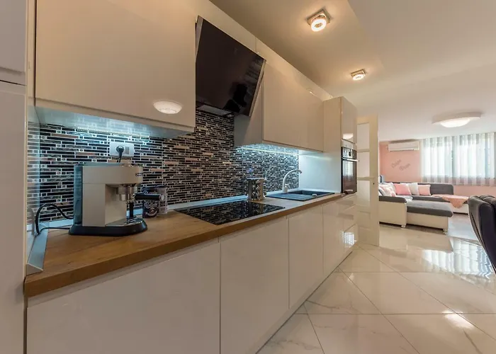 아파트 Danijela Ii